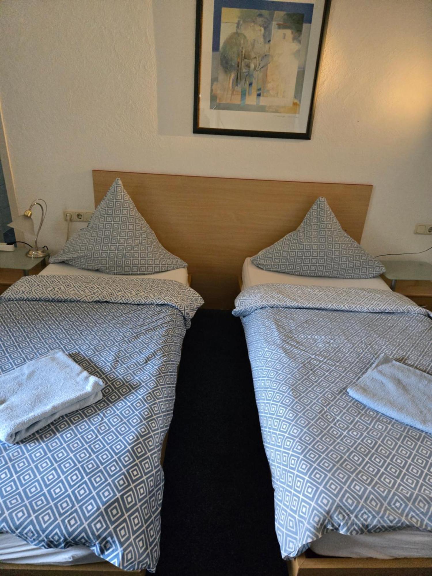 Hotel Wald Cafe Simbach am Inn Exterior foto